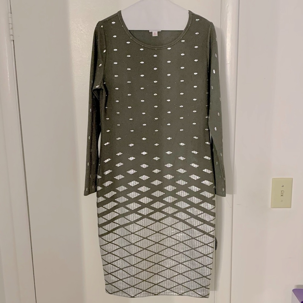 Dark Olive Green & Silver Lularoe Debbie, Medium